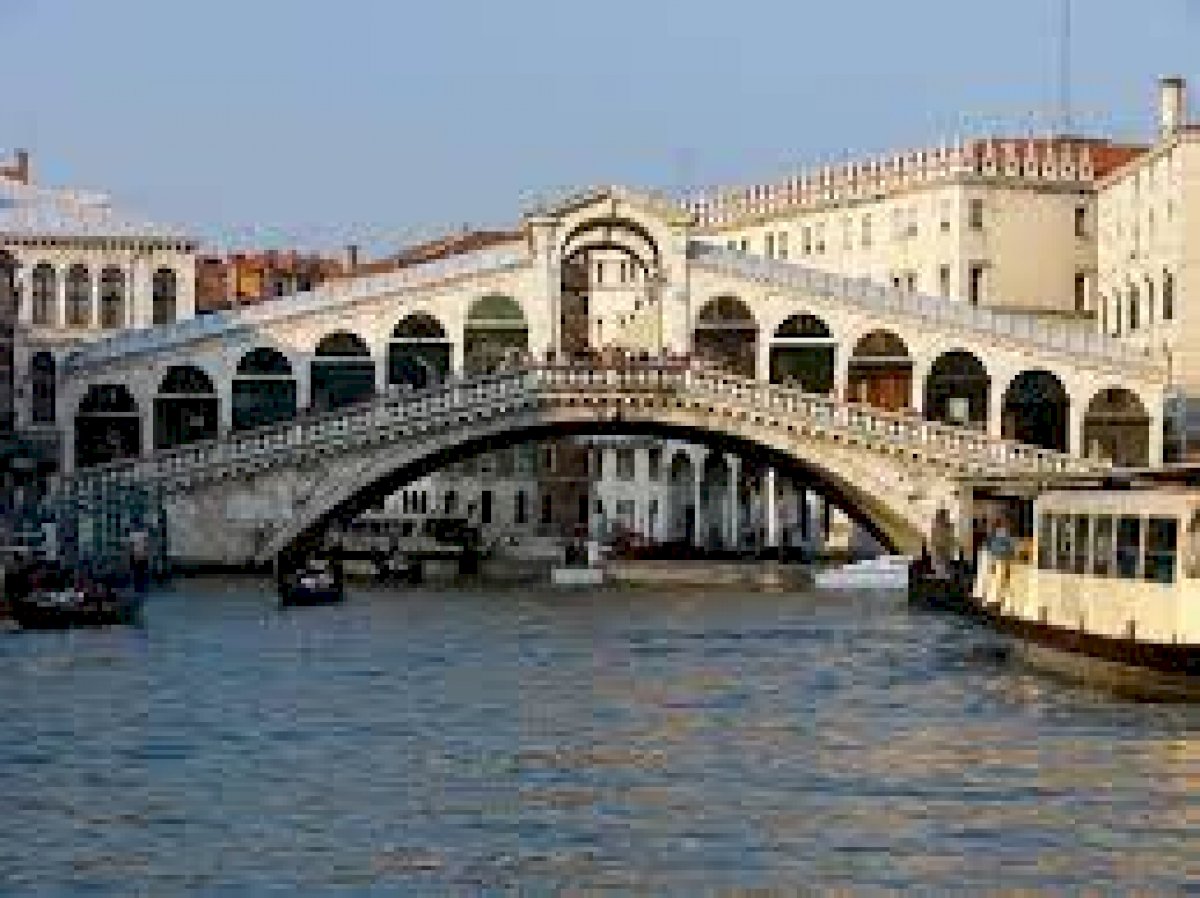 Aparca en el Festival Internacional de Música Contemporánea de Venecia