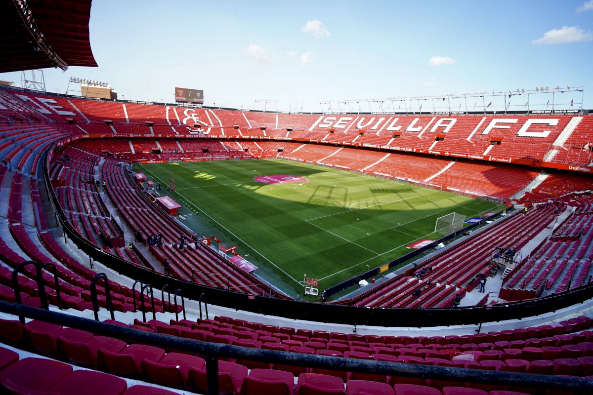 Où se garer lors de la finale de l'UEFA Europa League 2022