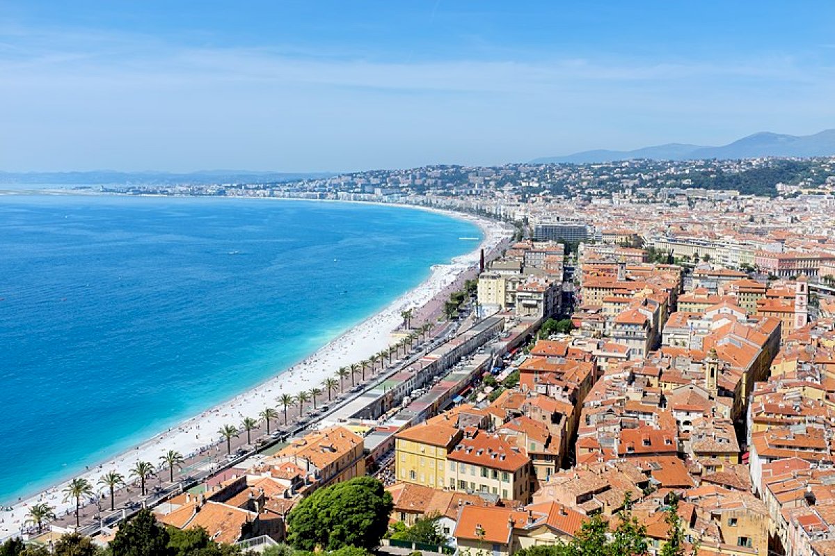 4 villes charmantes en France à visiter en août.