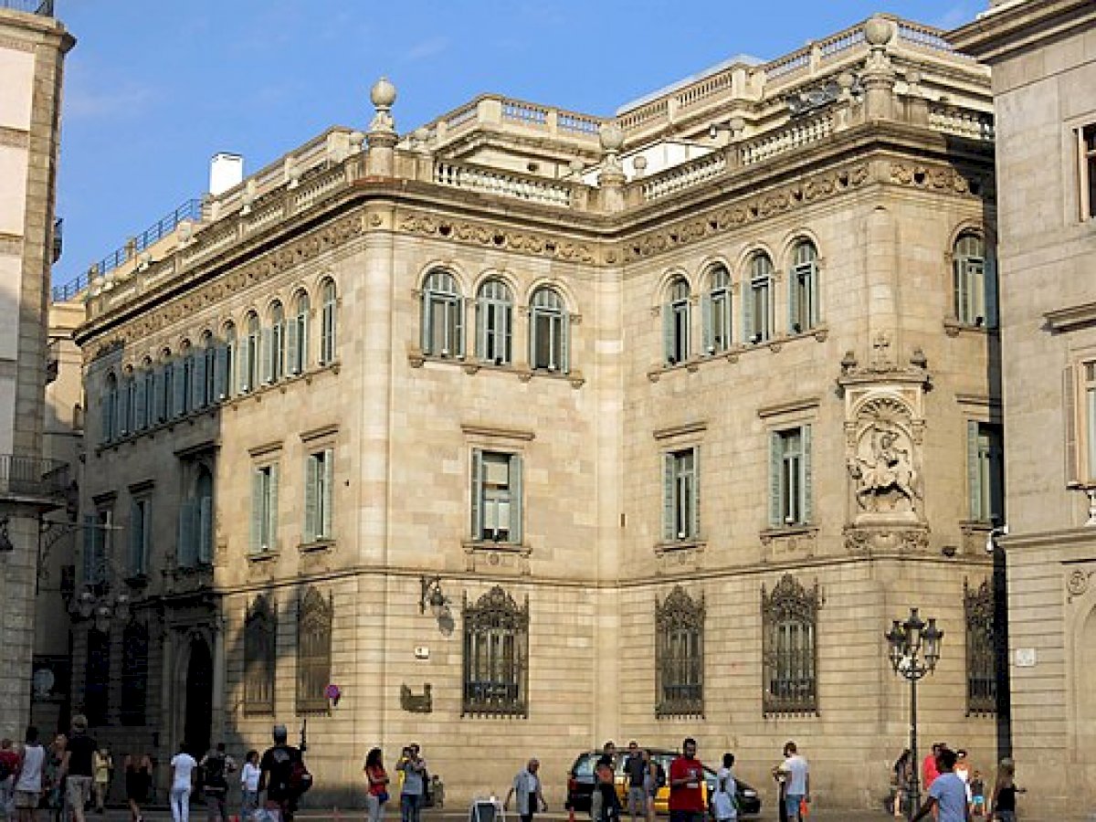 Where can you park during the 48h Open House Barcelona Festival on Oct. 21 and 22, 2023?