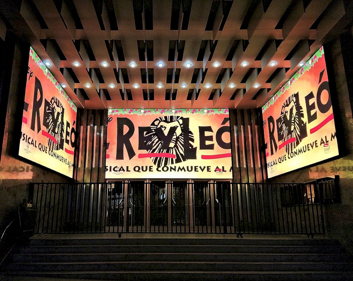 Where to park to see The Lion King in Madrid?
