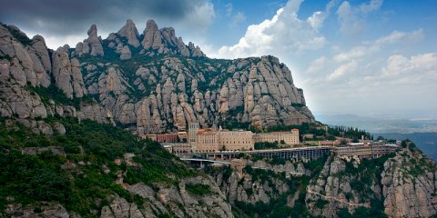 Découvrez Montserrat et son célèbre monastère