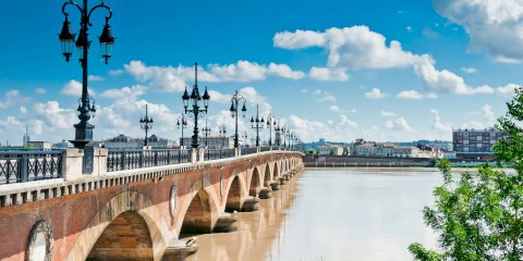 Où se garer gratuitement à Bordeaux