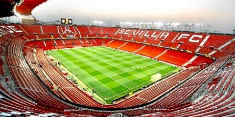Wo man beim Finale der UEFA Europa League 2022 parken kann