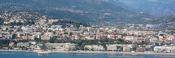 parking à Saint-Laurent-du-Var