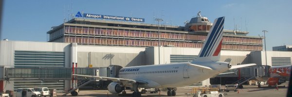 Parkplatz in Terminal 1 Flughafen Genf (Genf Internationaler Flughafen)