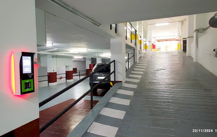 Parking Diputació 338: other