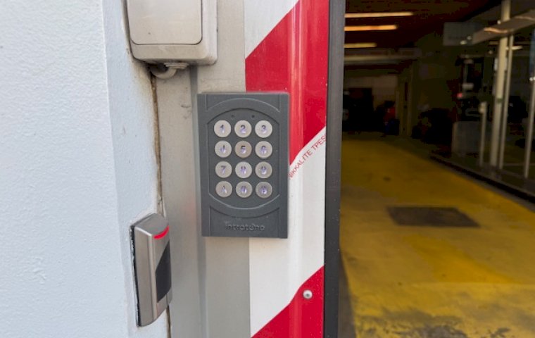 Parking Garage Saint Georges: other