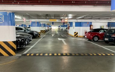 Parking Commenda San Barnaba}