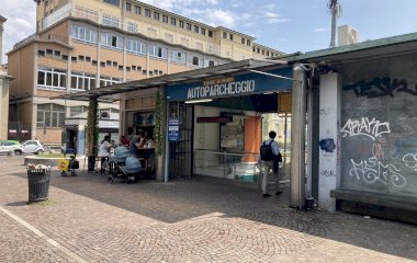 Parking Commenda San Barnaba}
