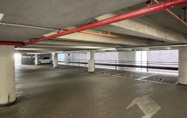 Parkering Via Lodovico Muratori 27}