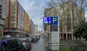 Reservar una plaça al pàrquing Hospital Modelo - Ciudad Jardín: porta d'entrada