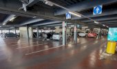 Interiør Book en plads i SABA Piazza Partigiani parkeringsplads: Interiør