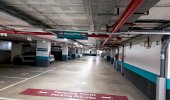 entrance door Book a parking spot in Torre Tarragona 161 car park: entrance door