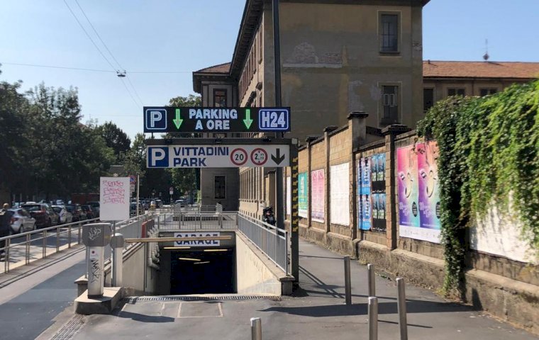 Parking Vittadini