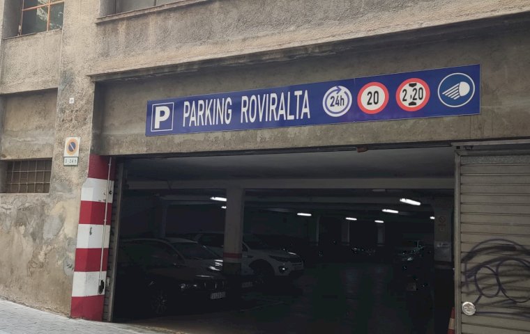 Parking Garage Roviralta