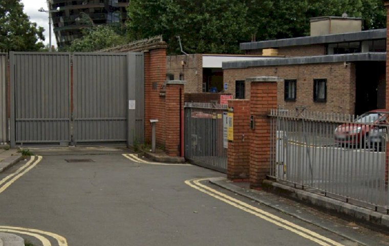 Book A Parking Spot In Parkbee Green Parking St Augustine Car Park Car