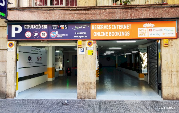 Parking Diputació 338