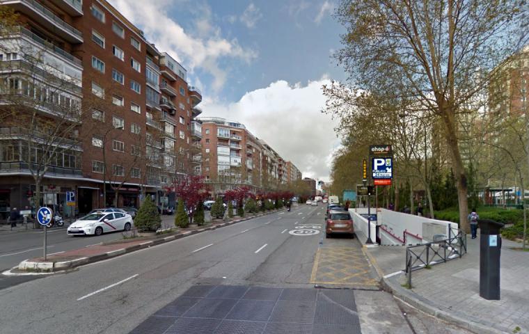 Parking Presidente Carmona - Perón Bernabéu