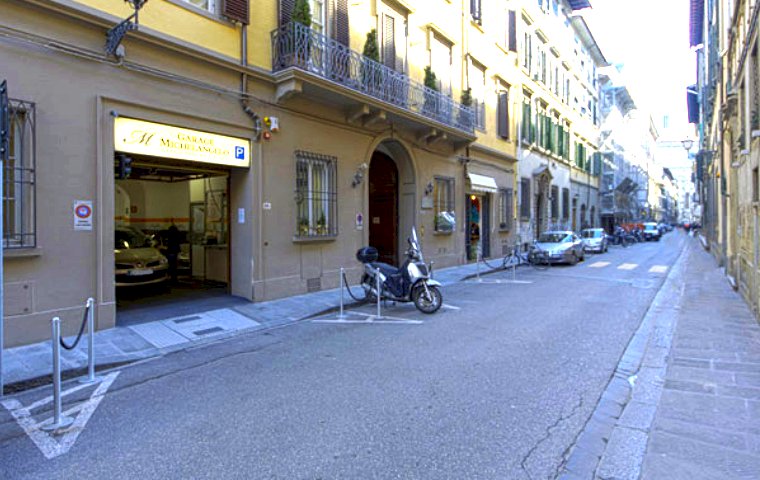 Parking Michelangelo