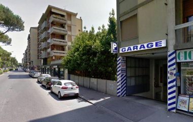 Reservar una plaça al parking Garage Redi
