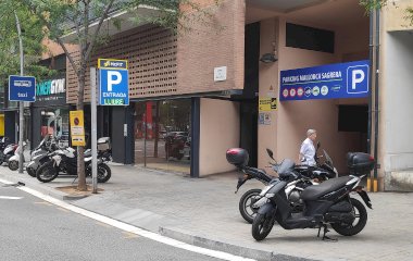 Reservar una plaza en el parking Mallorca - Sagrera