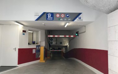 Prenota un posto nel parcheggio PLACEGAR - Parque Hotel The Lumiares