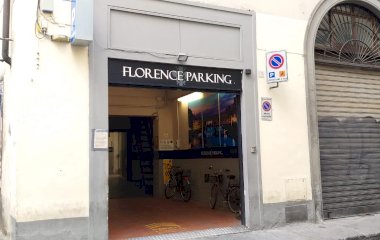 Prenota un posto nel parcheggio Florence Fiesolana