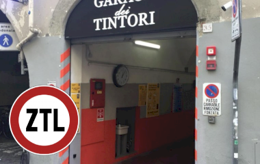Reservar una plaza en el parking Garage dei Tintori