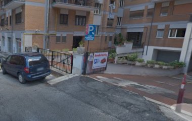 Book en plads i Aurelia parkeringsplads