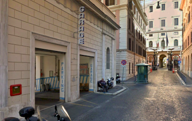 Prenota un posto nel parcheggio Garage Nazionale 2019