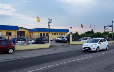Reserveer een parkeerplek in parkeergarage Fast Parking Verona Scoperto Shuttle