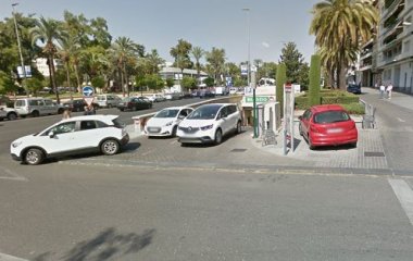 Prenota un posto nel parcheggio Paseo de la Victoria