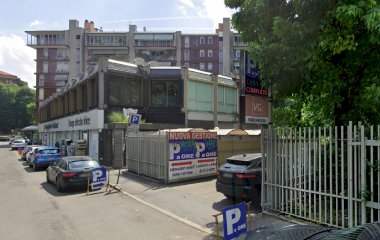 Book en plads i Belisario Parking parkeringsplads