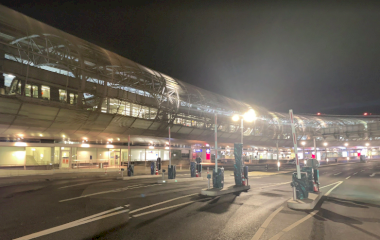 Book a parking spot in Mytravelcarpark - Valet car park