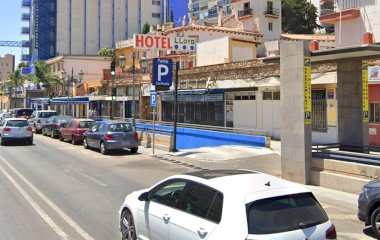 PARKIA Playa de la Carihuela Torremolinos car park in Torremolinos