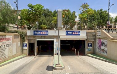 PARKIA Garvayo Dinelli Motril car park in Motril