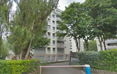 Reservar una plaça al pàrquing Zenpark Golf de Saint-Cloud - 19 Janvier