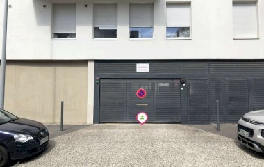 Réservez une place dans le parking Zenpark Junot Av. Drapeau - Junot