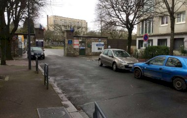 Réservez une place dans le parking Zenpark Parc Sainte Barbe - Dolivet
