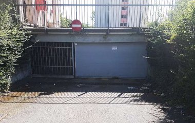 Buch einen Parkplatz im Zenpark Zénith - Hippodrome Parkplatz.