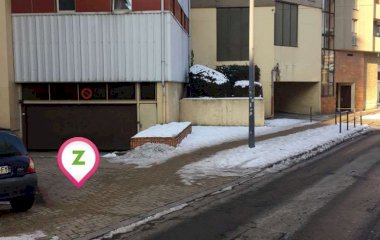 Prenota un posto nel parcheggio Zenpark Médiathèque de Tarentaize - Palais de Justice