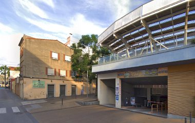 Book a parking spot in Premià - Països Catalans car park