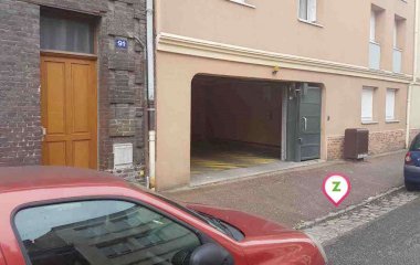 Buch einen Parkplatz im Zenpark Place Carnot - Lessard Parkplatz.
