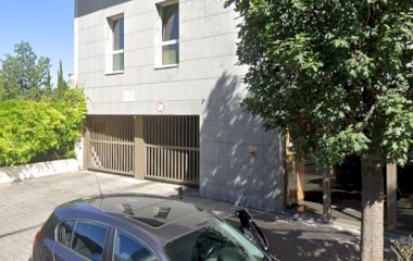 Réservez une place dans le parking Zenpark La Défense - Puvis de Chavannes