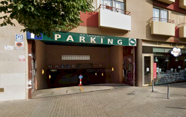 Reservar una plaça al parking NN Travessera de Gràcia - Mercat