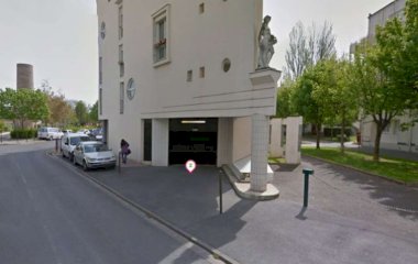 Book en plads i Zenpark Gare de Reims - Clairmarais parkeringsplads