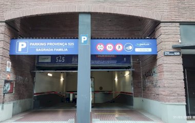 Buch einen Parkplatz im Provença 525 - Sagrada Familia Parkplatz.