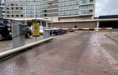 Book a parking spot in ParkBee Hilton Apollolaan car park