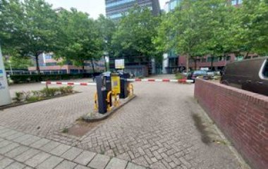 Book a parking spot in ParkBee Hullenbergweg C car park
